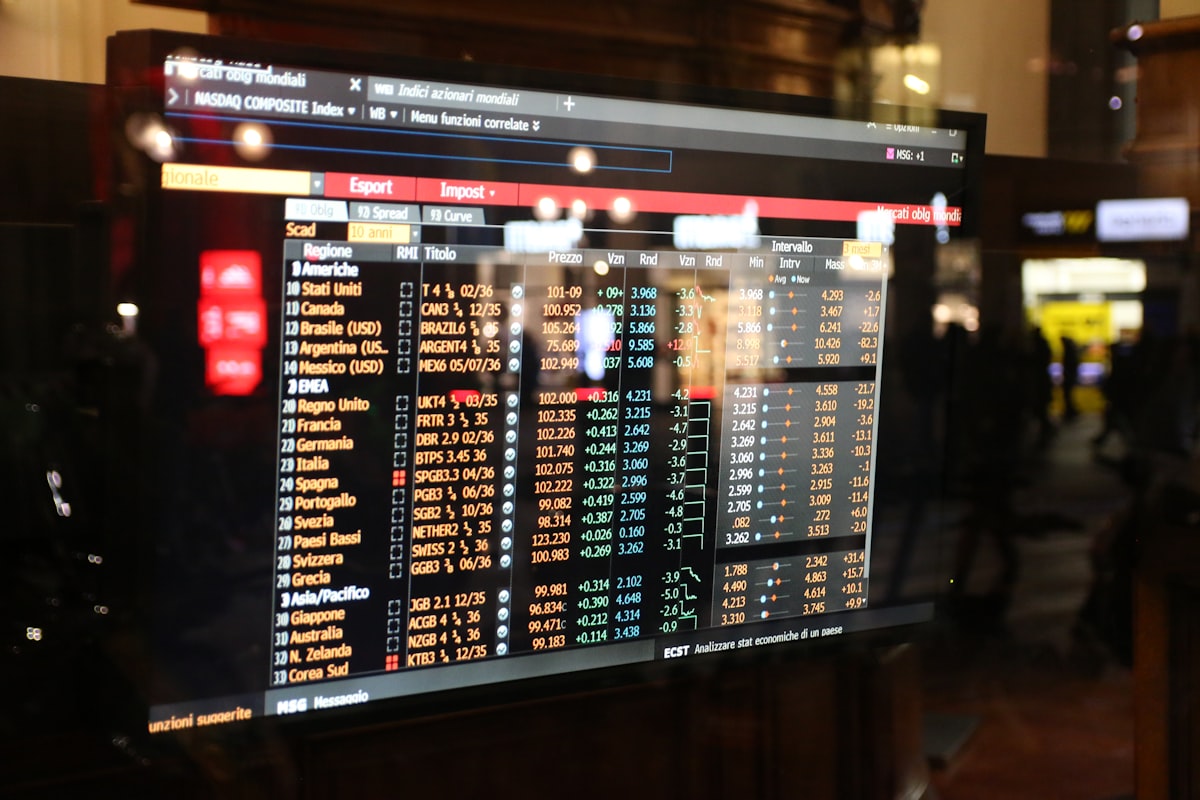 Kalendarz ekonomiczny w tradingu - jak czytać dane makro